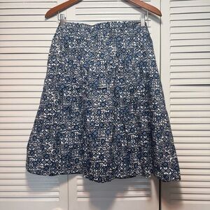 BCBG Maxazria Lined Geometric Blue/White A-Line Above Knee Skirt Cotton Size 12